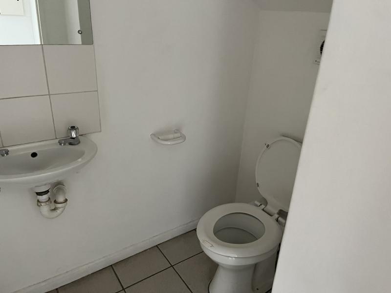 To Let commercial Property for Rent in Montague Gardens Western Cape